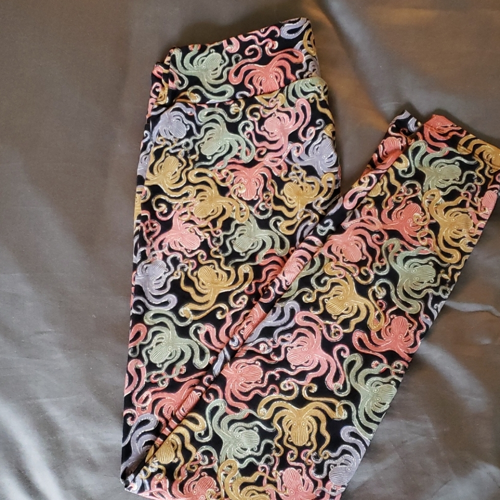 One Size Octopus Leggings